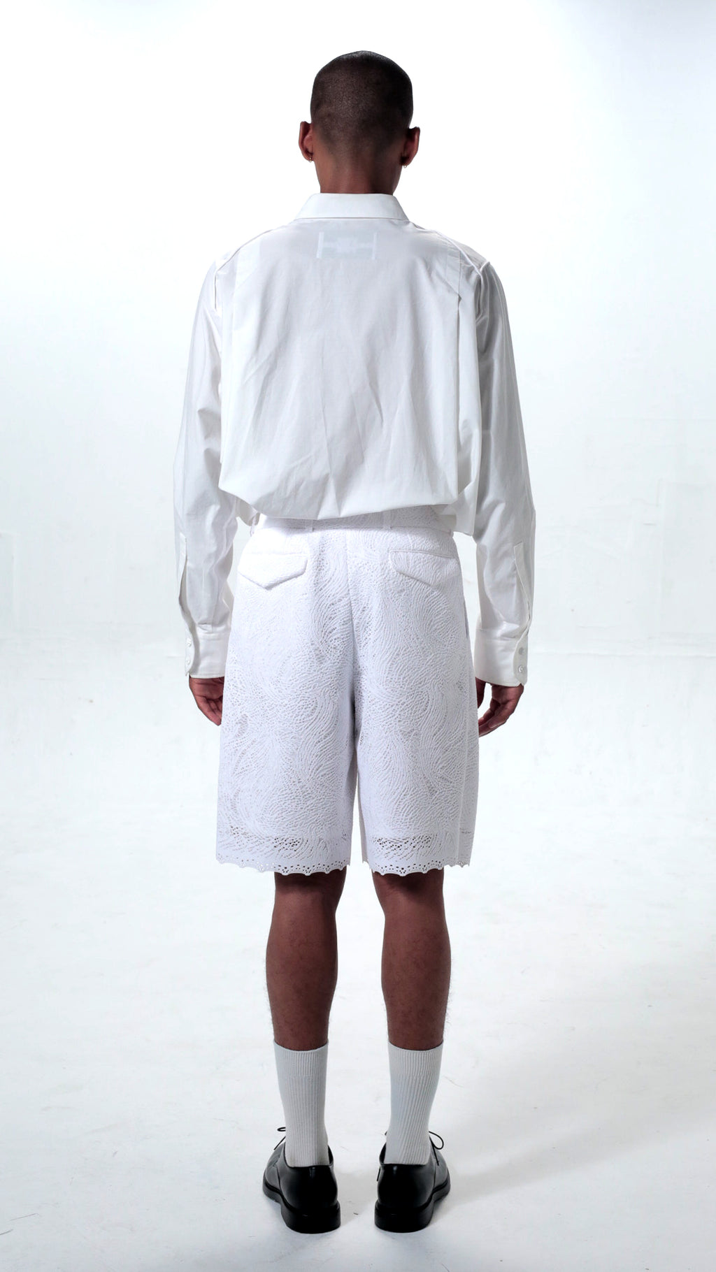 YES LACE TUCK HALF PANTS