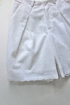 YES LACE TUCK HALF PANTS