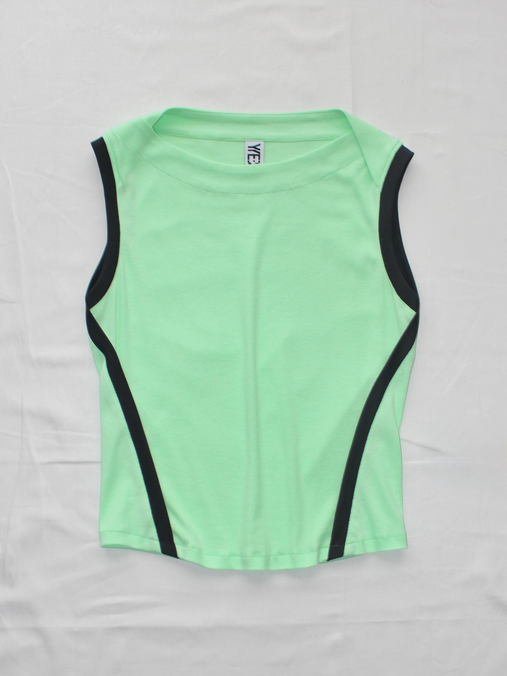 YES BOAT NECK TANK TOP